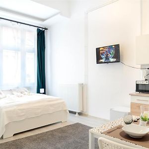 Studio met een King Size Bed